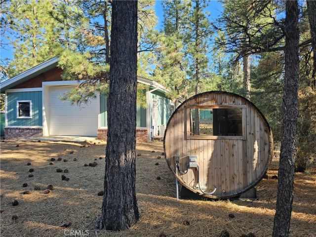 2474 Oak Lane, Big Bear City, CA 92314