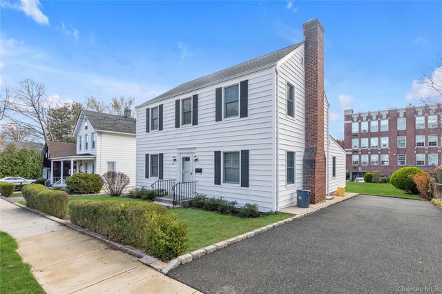 19 Anstice Street, Oyster Bay, NY 11771