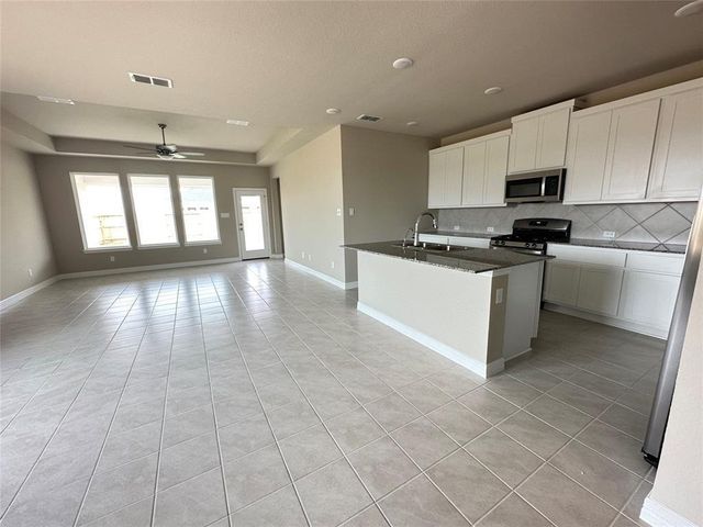7239 Grand Mason Drive, Cypress, TX 77433