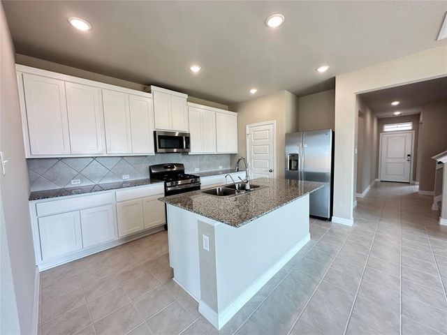 7239 Grand Mason Drive, Cypress, TX 77433