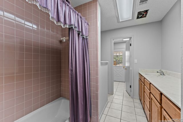 1657 Acacia Pkwy, Spring Branch, TX 78070