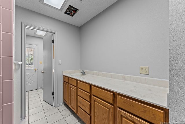 1657 Acacia Pkwy, Spring Branch, TX 78070