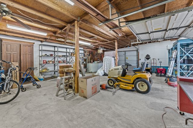 1657 Acacia Pkwy, Spring Branch, TX 78070