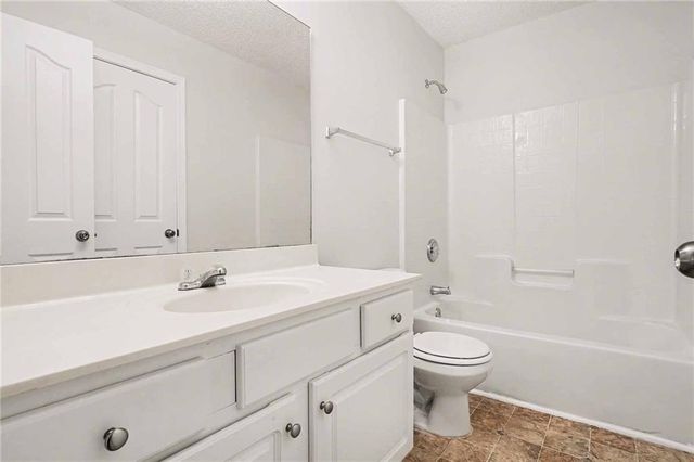 373 Vista Creek Drive, Stockbridge, GA 30281