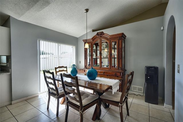 712 BEAR WAY, Poinciana, FL 34759