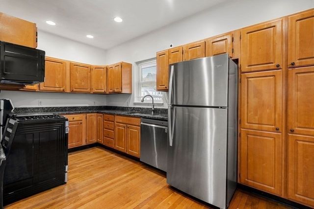 125 Allen Street A, Braintree, MA 02184