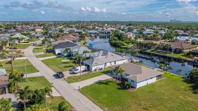 2219 SE 19 PL, Cape Coral, FL 33990