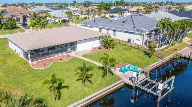 2219 SE 19 PL, Cape Coral, FL 33990