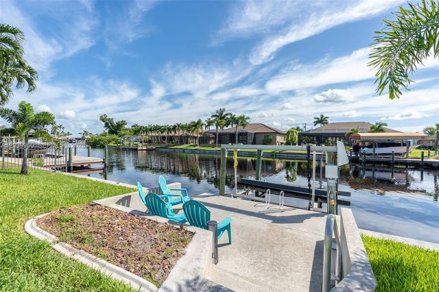 2219 SE 19 PL, Cape Coral, FL 33990