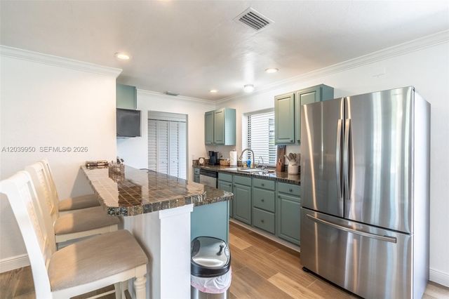 2219 SE 19 PL, Cape Coral, FL 33990