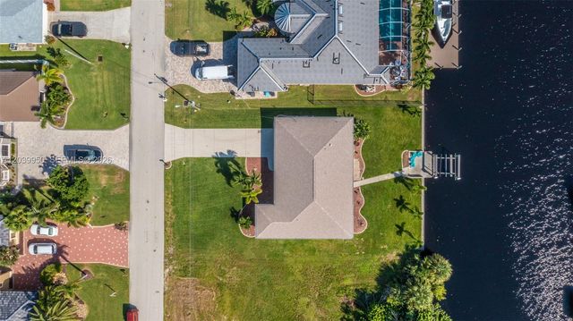 2219 SE 19 PL, Cape Coral, FL 33990
