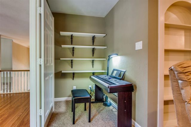 34 Ginger Bay Place, The Woodlands, TX 77382