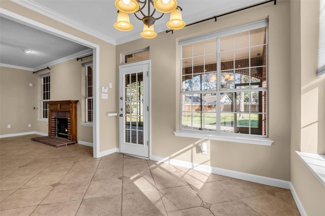 34 Ginger Bay Place, The Woodlands, TX 77382