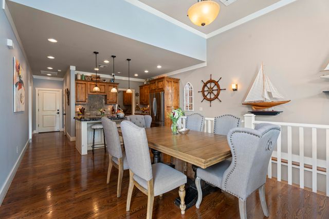 2371 Melody Point Circle, Grove, OK 74344