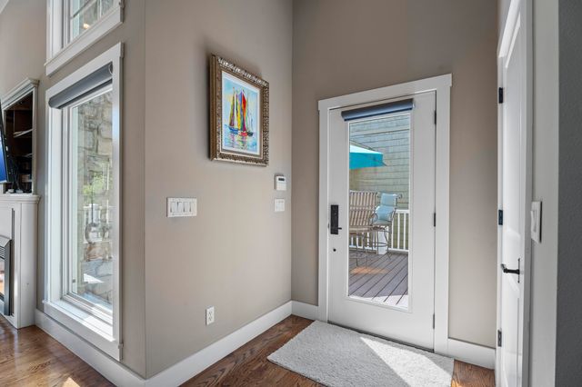 2371 Melody Point Circle, Grove, OK 74344