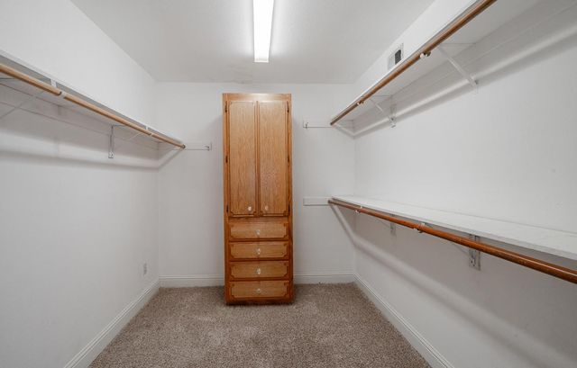 5156 W Minarets Avenue, Fresno, CA 93722