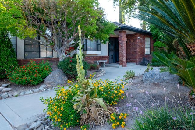 5156 W Minarets Avenue, Fresno, CA 93722