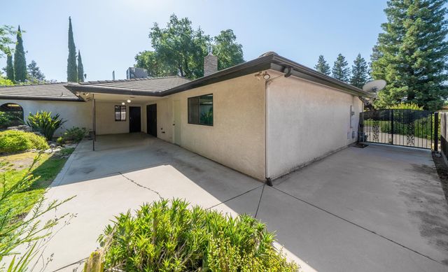 5156 W Minarets Avenue, Fresno, CA 93722