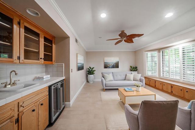 5156 W Minarets Avenue, Fresno, CA 93722