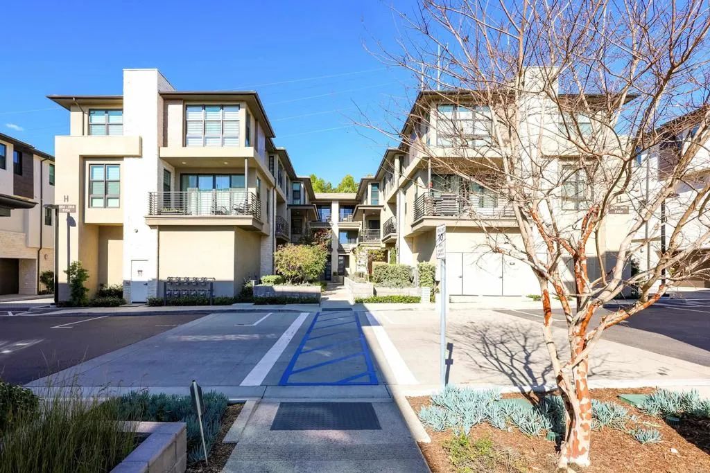 2814 Via Alta, San Diego, CA 92108