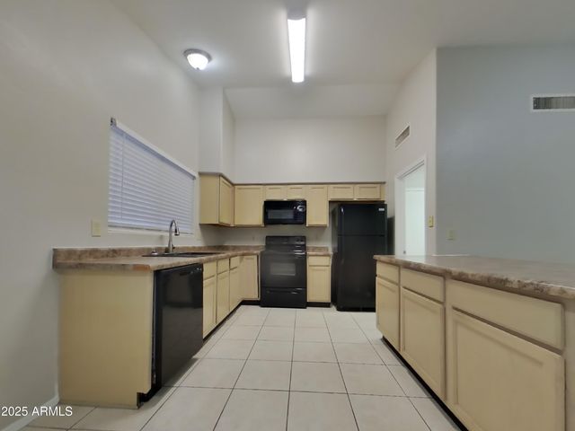 7455 E MCLELLAN Road, Mesa, AZ 85207