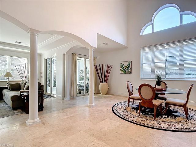 2840 Coco Lakes DR, Naples, FL 34105