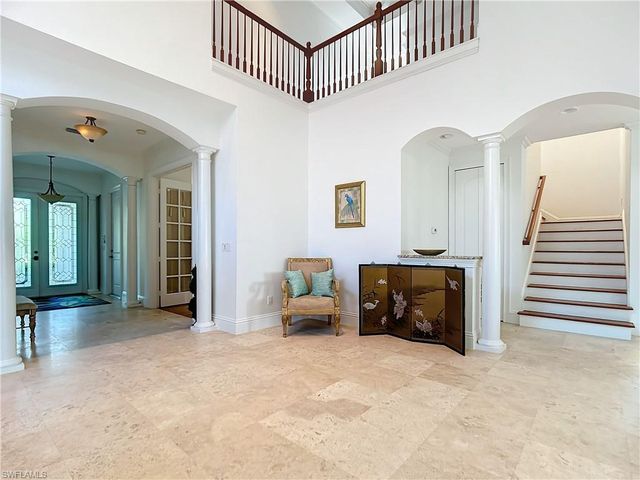 2840 Coco Lakes DR, Naples, FL 34105