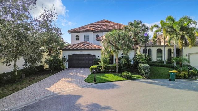 2840 Coco Lakes DR, Naples, FL 34105