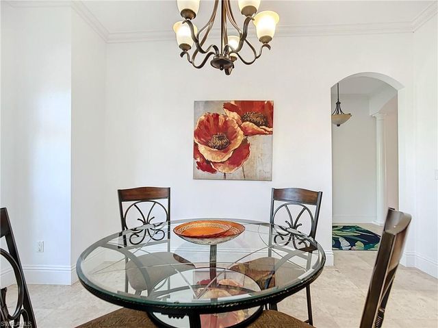 2840 Coco Lakes DR, Naples, FL 34105