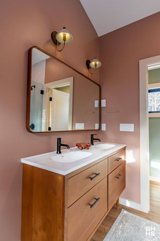 44 Lambs Way, Lake Placid, NY 12946