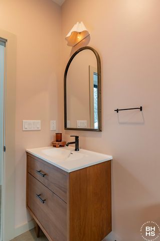 44 Lambs Way, Lake Placid, NY 12946