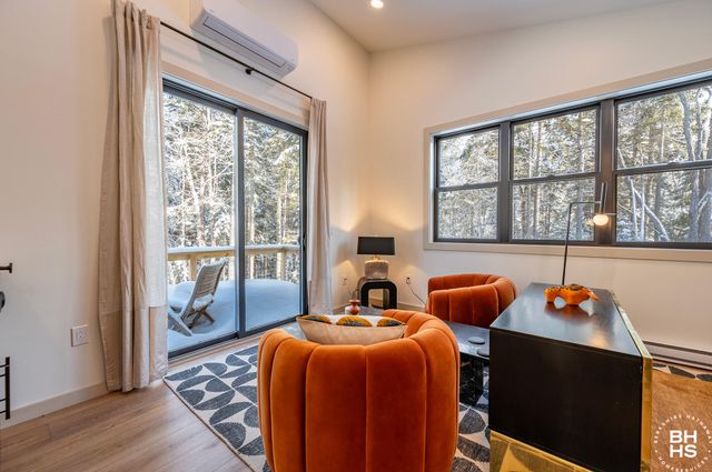 44 Lambs Way, Lake Placid, NY 12946