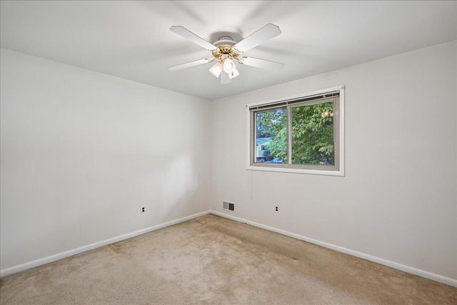 8 KERWOOD CT, Silver Spring, MD 20904