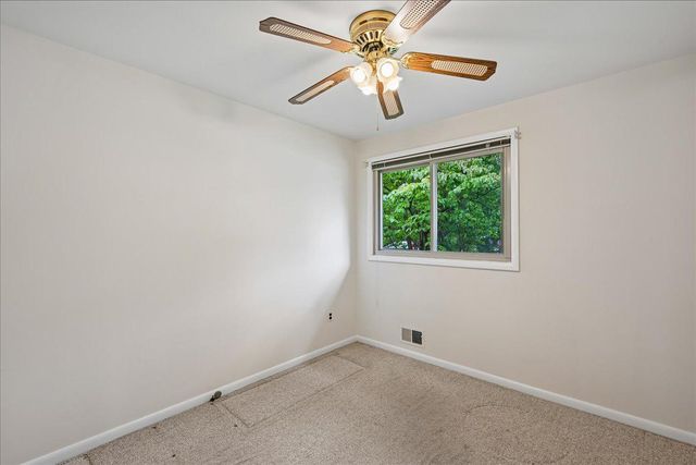 8 KERWOOD CT, Silver Spring, MD 20904