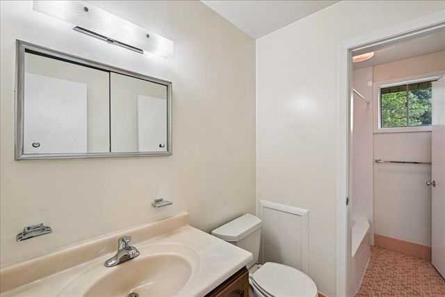 8 KERWOOD CT, Silver Spring, MD 20904