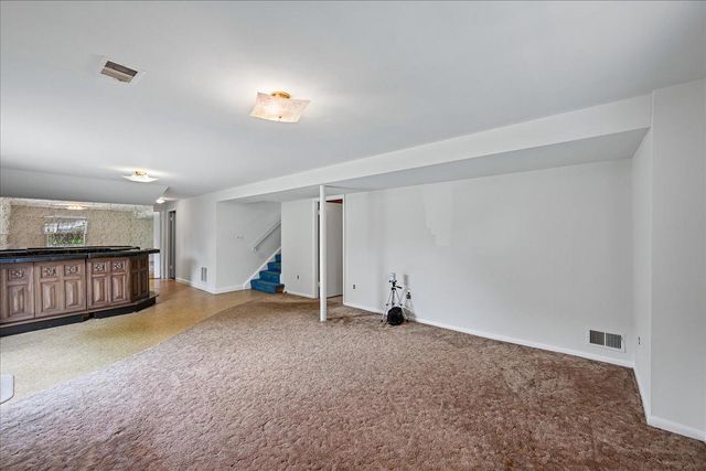 8 KERWOOD CT, Silver Spring, MD 20904