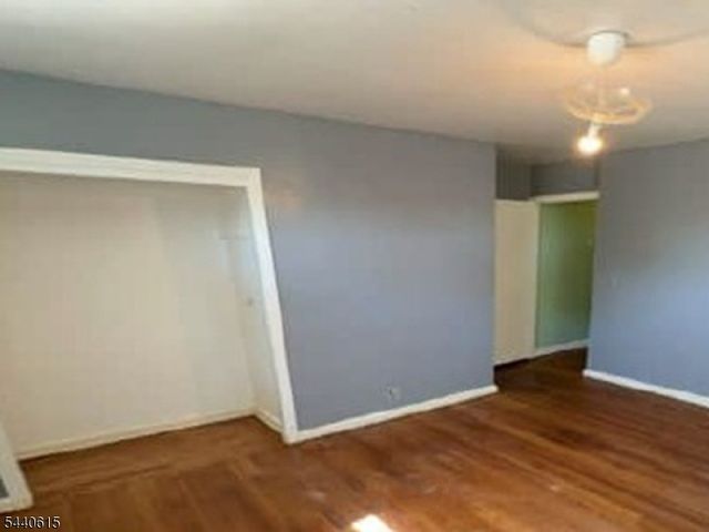38 Porter Rd, West Orange Twp., NJ 07052