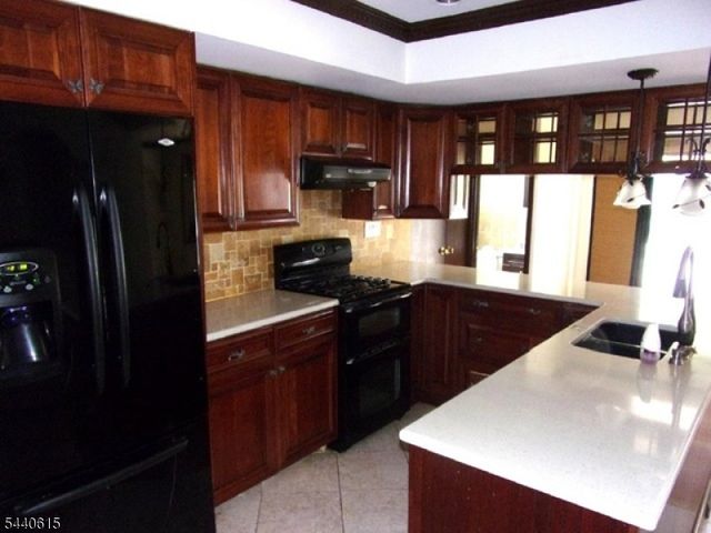 38 Porter Rd, West Orange Twp., NJ 07052
