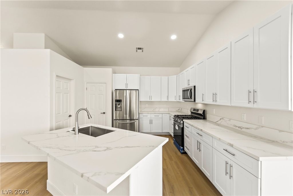 4330 Cobblehill Way, North Las Vegas, NV 89032 — photo 3