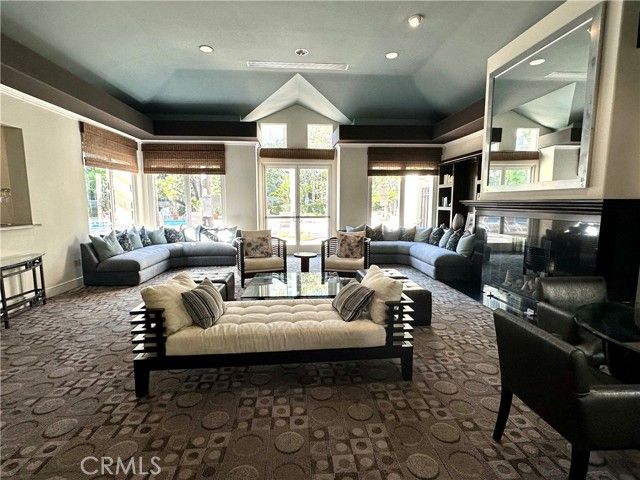 2243 Martin 117, Irvine, CA 92612