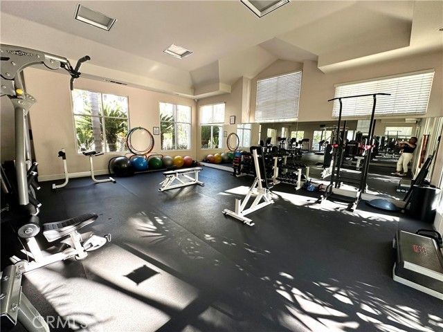 2243 Martin 117, Irvine, CA 92612