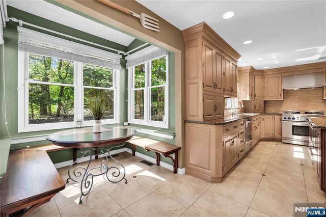 70 Forest Hills, Cedar Grove, NJ 07009