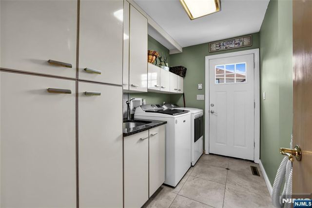 70 Forest Hills, Cedar Grove, NJ 07009