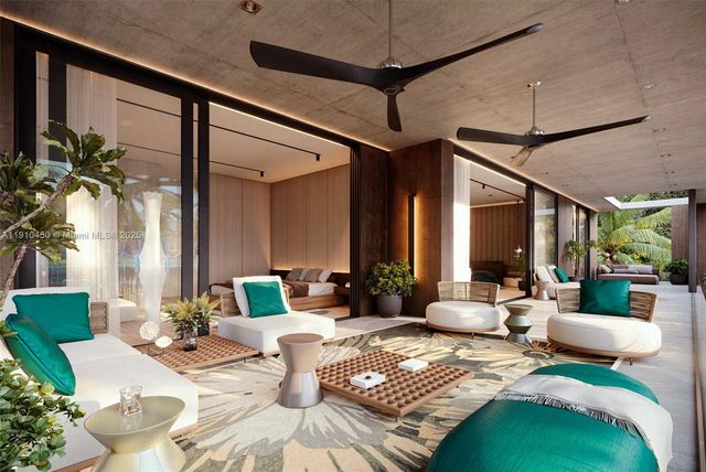 460 Holiday Dr, Hallandale Beach, FL 33009