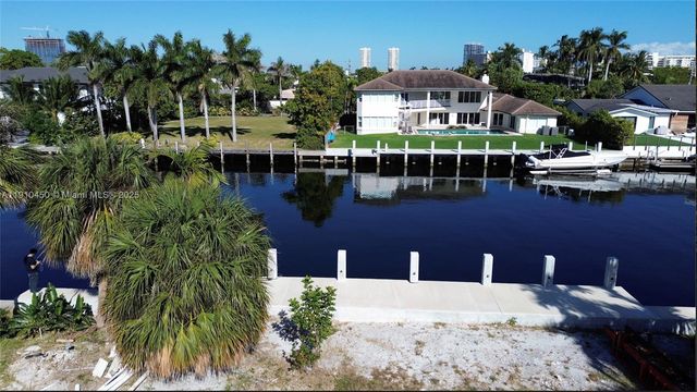 460 Holiday Dr, Hallandale Beach, FL 33009