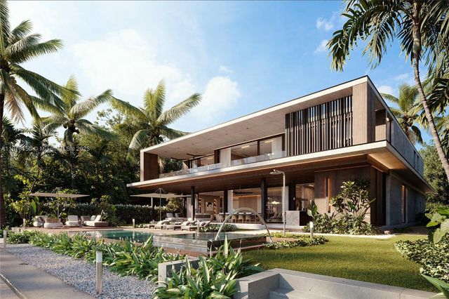 460 Holiday Dr, Hallandale Beach, FL 33009