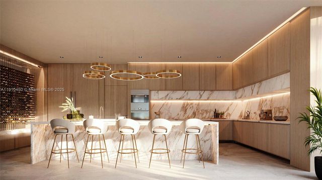 460 Holiday Dr, Hallandale Beach, FL 33009