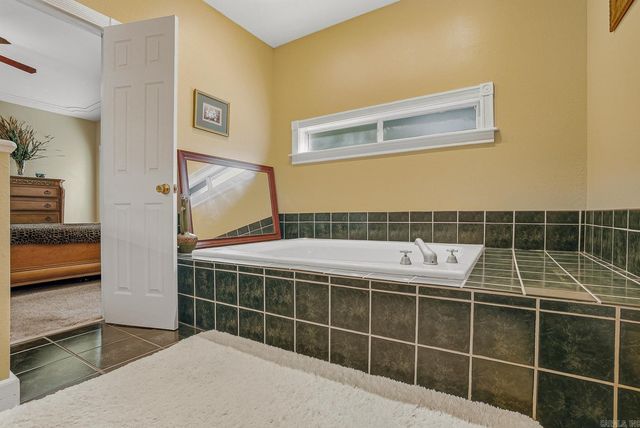 1427 Reynolds Road, Paragould, AR 72450