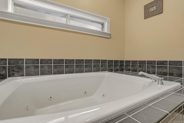 1427 Reynolds Road, Paragould, AR 72450