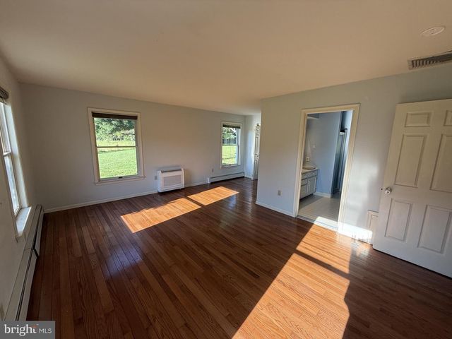 210 WINDY HILL RD, Downingtown, PA 19335